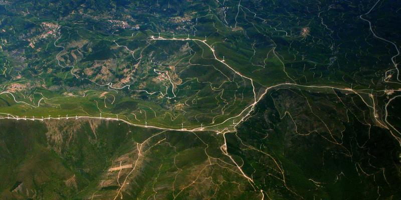 WebRTC技术内幕:揭秘下一代实时音视频P2P通信架构如何重塑前后端开发